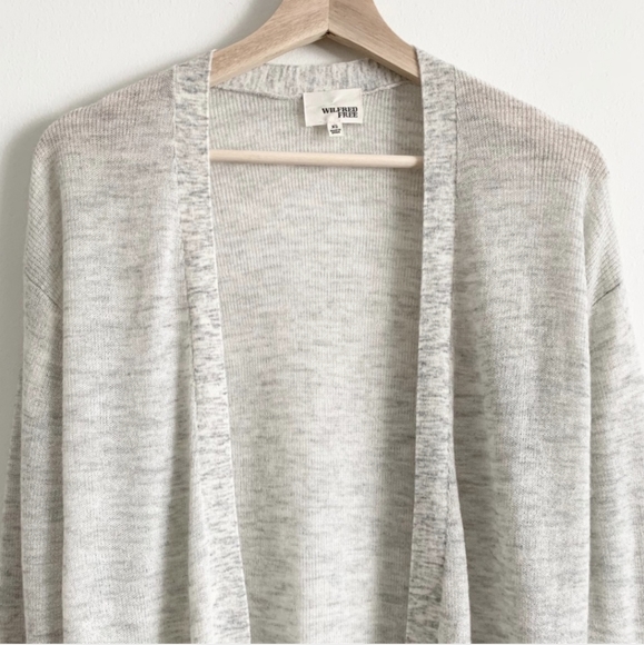 Aritzia Wilfred Aronson Grey Wool/ Mohair Cardigan - Picture 4 of 10